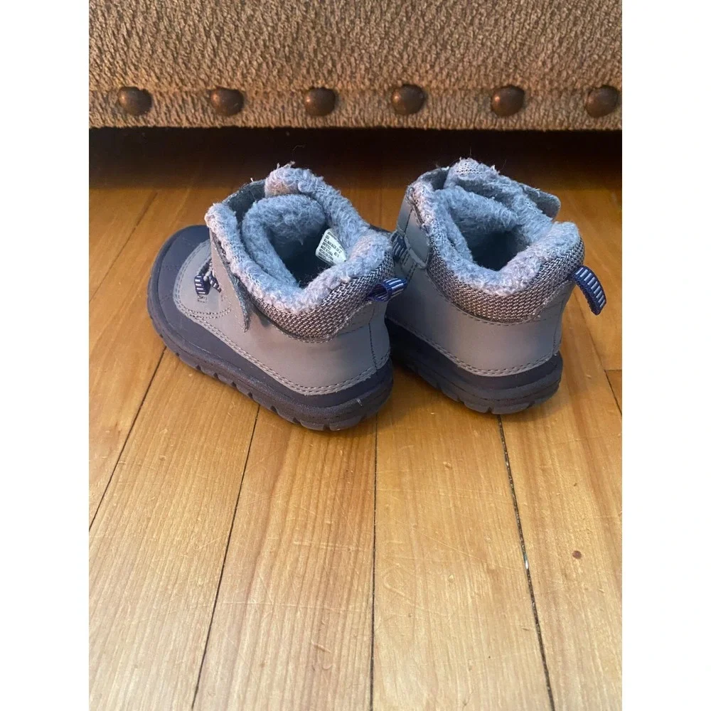 Garanimals Navy & Grey Winter Boot w/hook‎ & loop closure,Size 6. F3